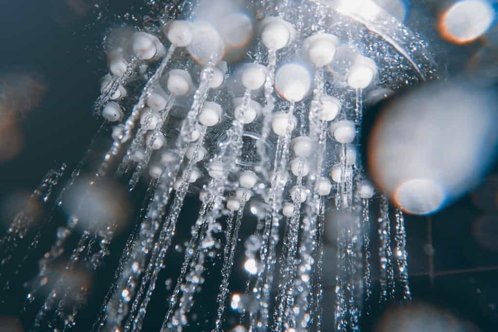 How long does a hot water system take to heat up